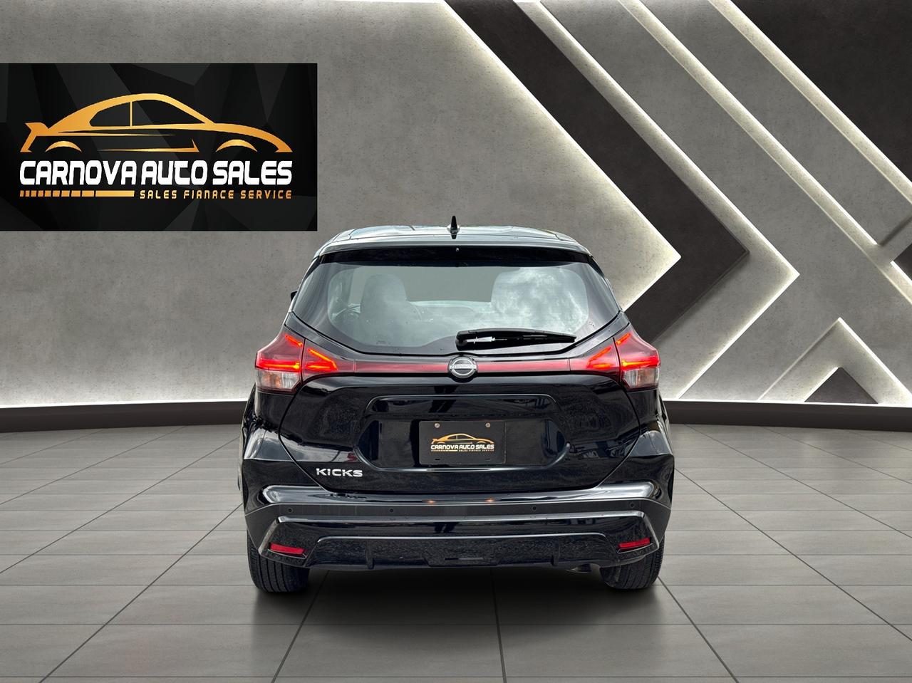 2024 Nissan Kicks S+ONE OWNER+CLEAN CARFAX+LEASE RETURN Photo