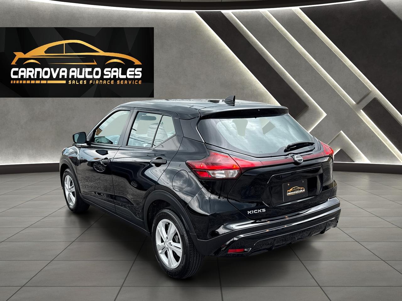 2024 Nissan Kicks S+ONE OWNER+CLEAN CARFAX+LEASE RETURN Photo