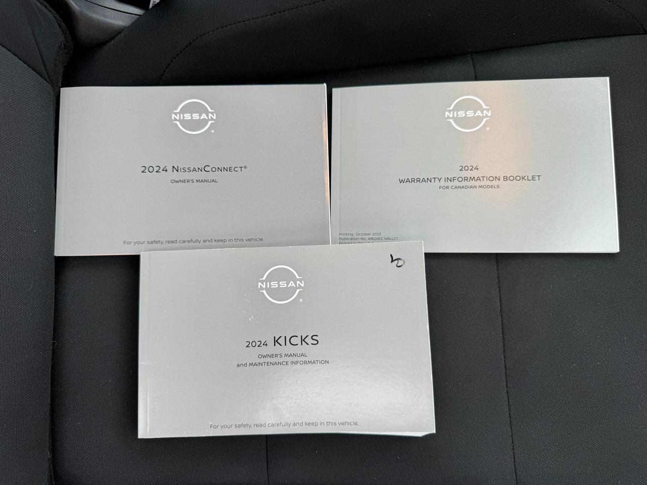 2024 Nissan Kicks S+ONE OWNER+CLEAN CARFAX+LEASE RETURN Photo