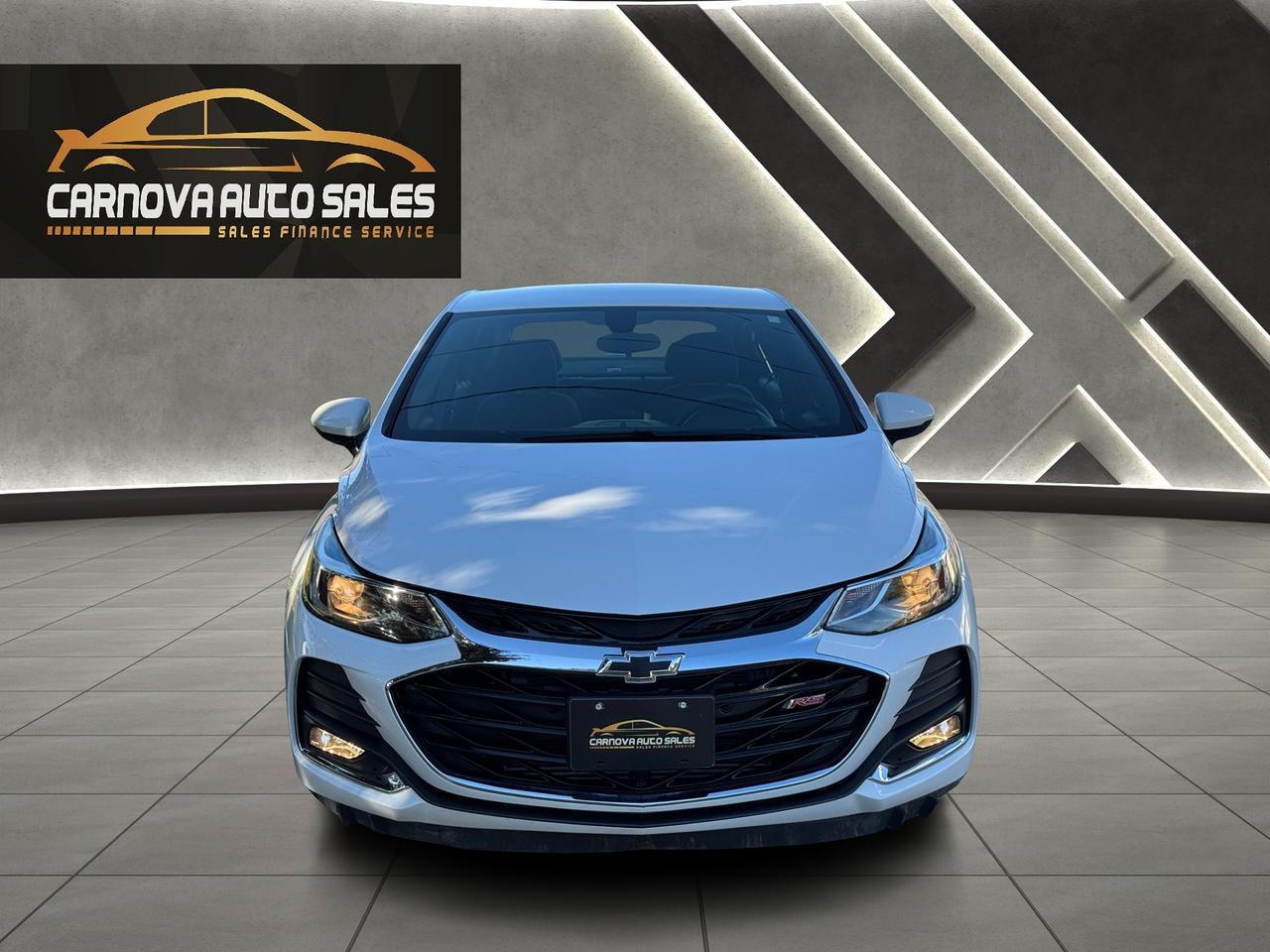 2019 Chevrolet Cruze LT+ONE OWNER+CLEAN CARFAX *LOW KMS* Photo