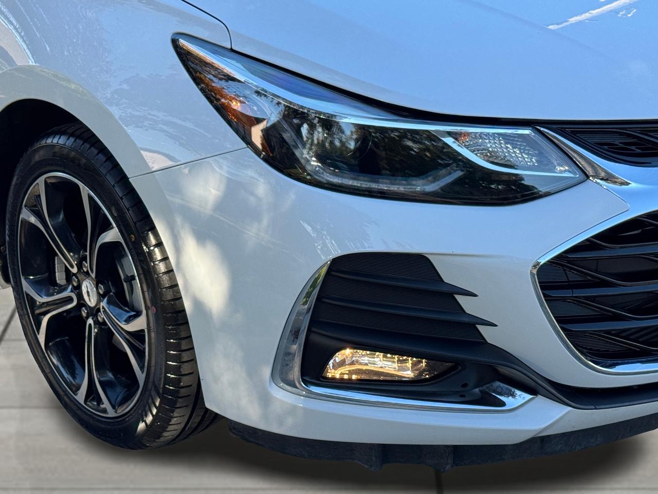 2019 Chevrolet Cruze LT+ONE OWNER+CLEAN CARFAX *LOW KMS* Photo