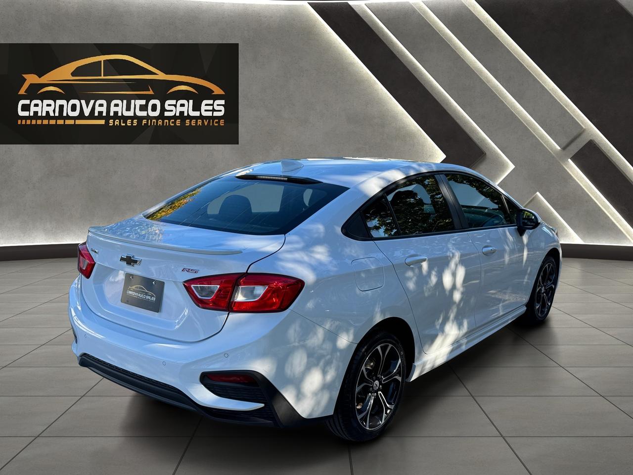 2019 Chevrolet Cruze LT+ONE OWNER+CLEAN CARFAX *LOW KMS* Photo