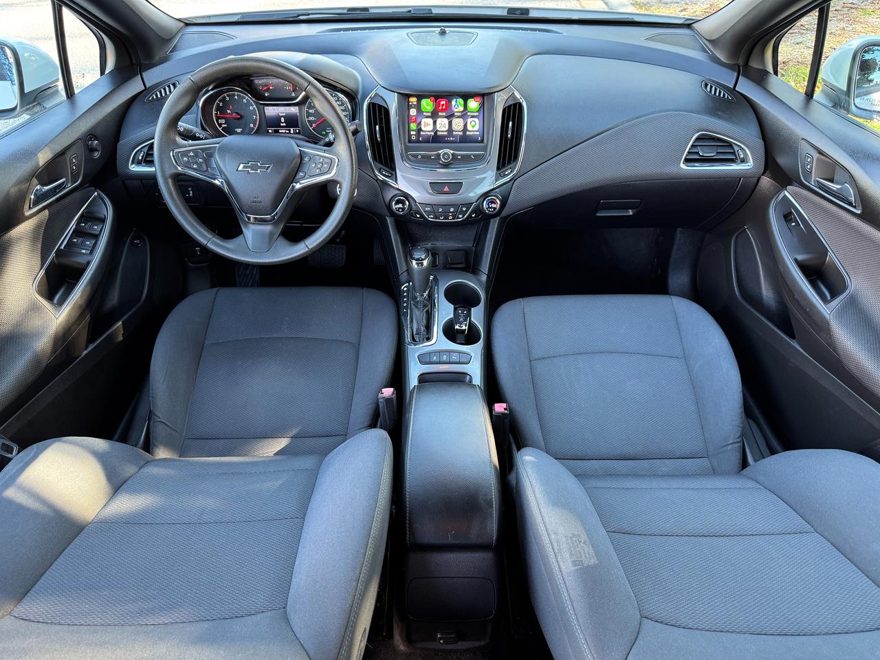 2019 Chevrolet Cruze LT+ONE OWNER+CLEAN CARFAX *LOW KMS* Photo5