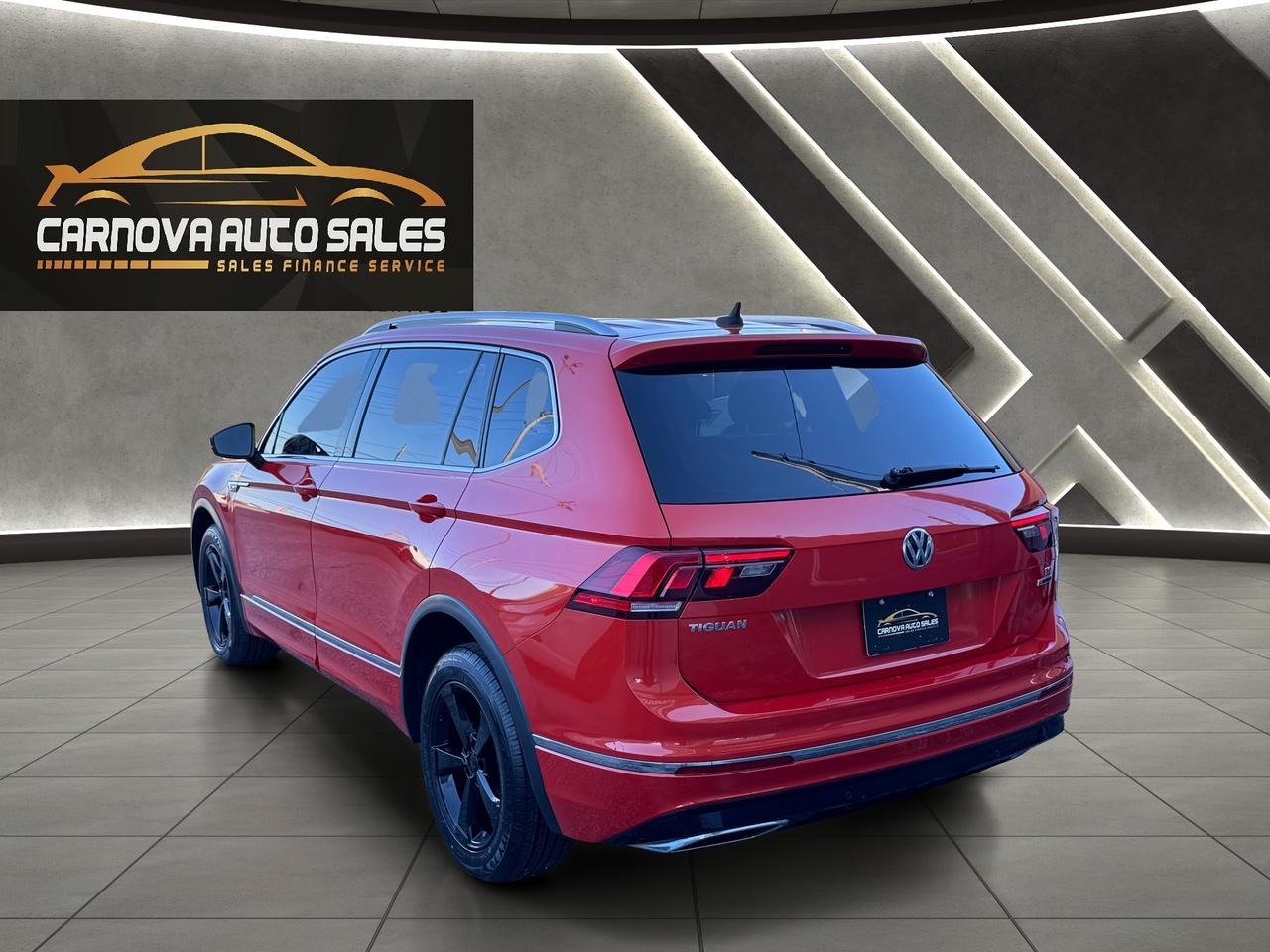 2018 Volkswagen Tiguan Highline R-LINE 4MOTION+CLEAN CARFAX Photo