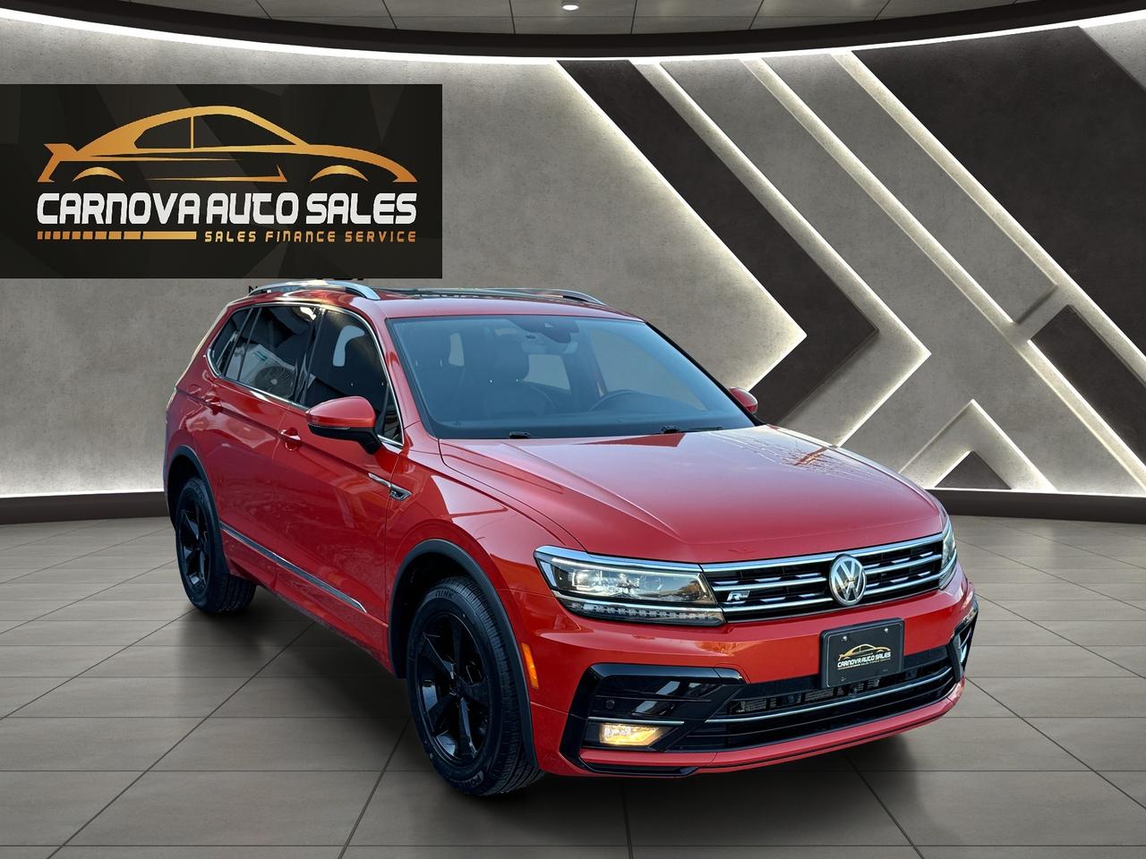 2018 Volkswagen Tiguan Highline R-LINE 4MOTION+CLEAN CARFAX Photo