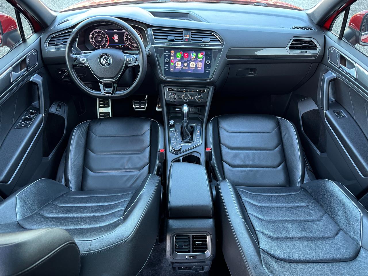 2018 Volkswagen Tiguan Highline R-LINE 4MOTION+CLEAN CARFAX Photo