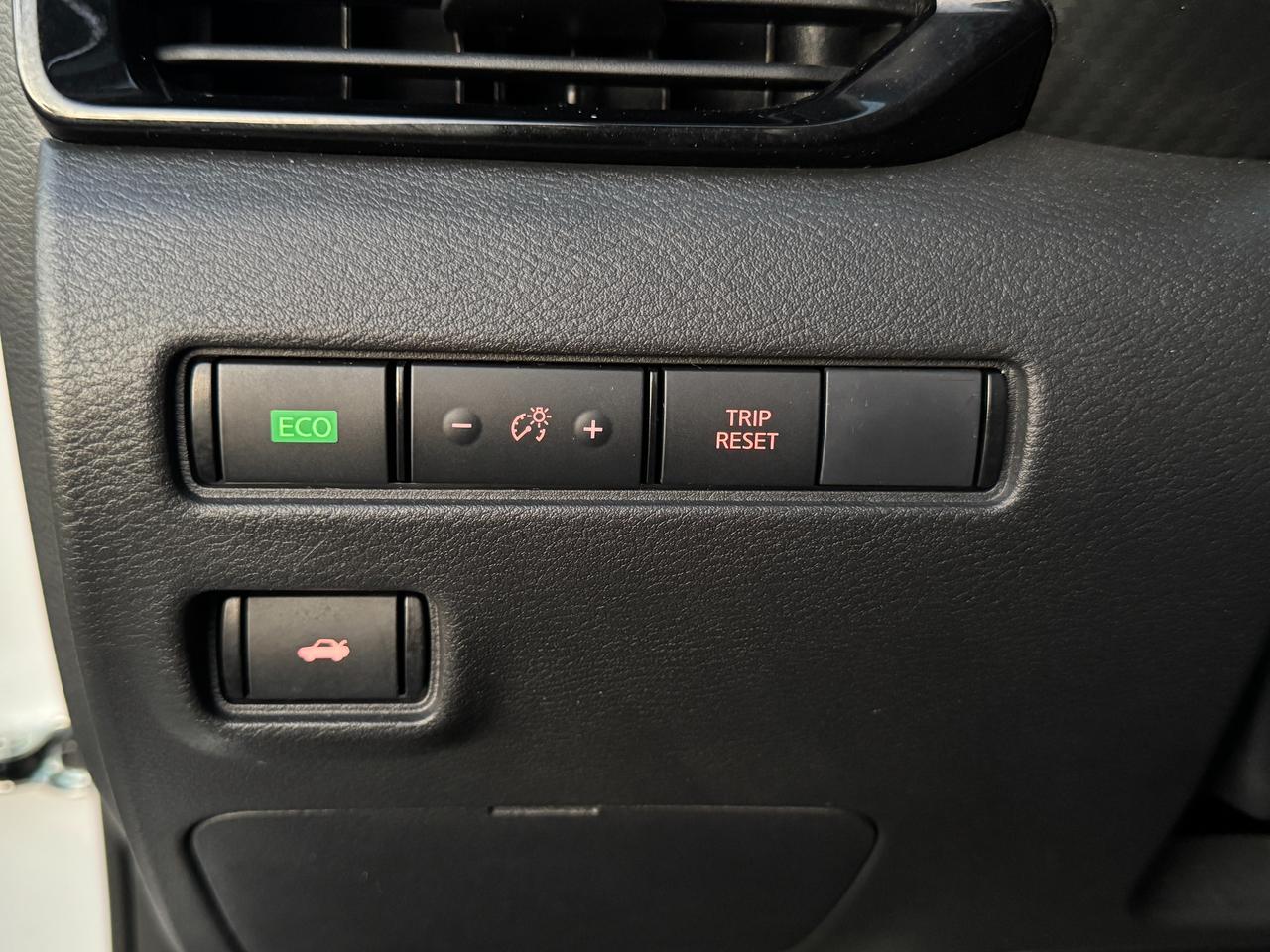 2024 Nissan Sentra SV ROOF+ONE OWNER+CLEAN CARFAX Photo