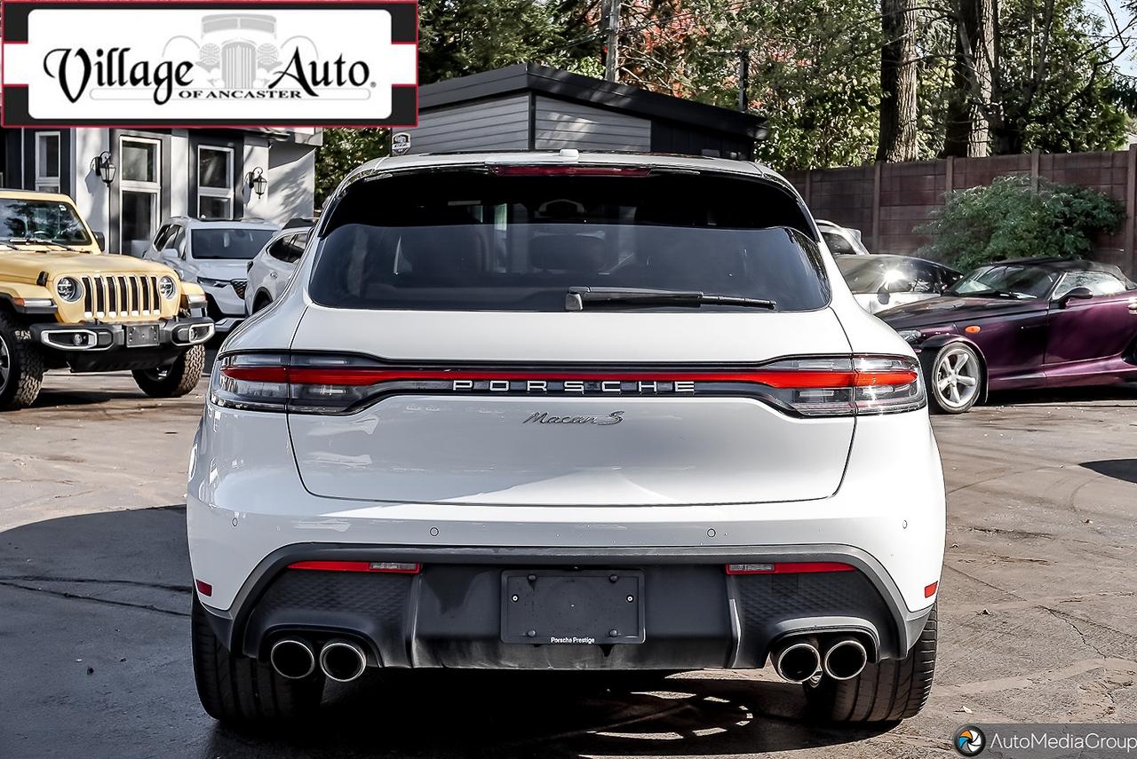 2022 Porsche Macan S AWD Photo