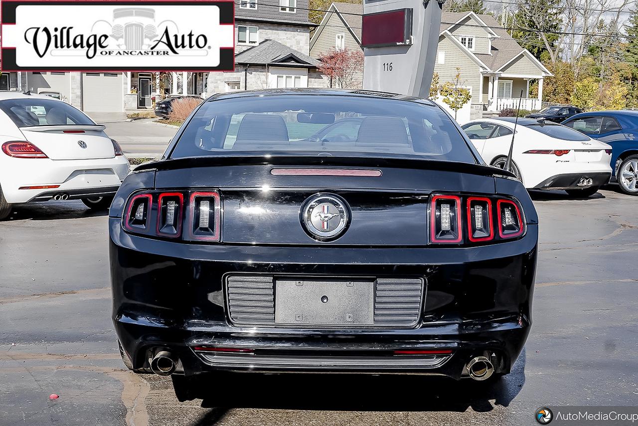 2014 Ford Mustang 2dr Cpe V6 Premium Photo