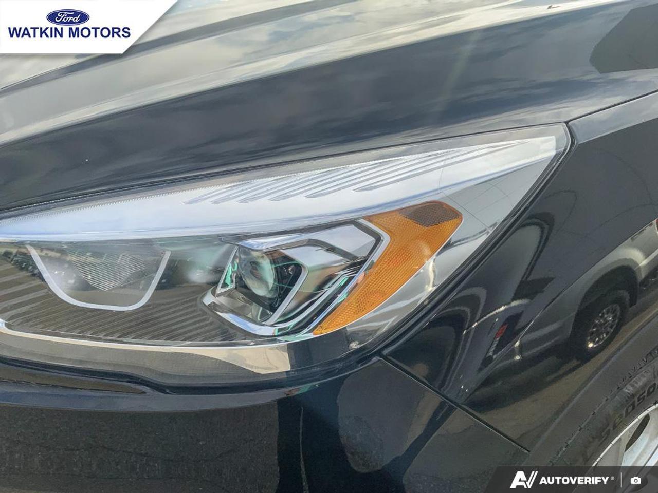 2018 Ford Escape 4WD SEL AWD 2.0L Photo10