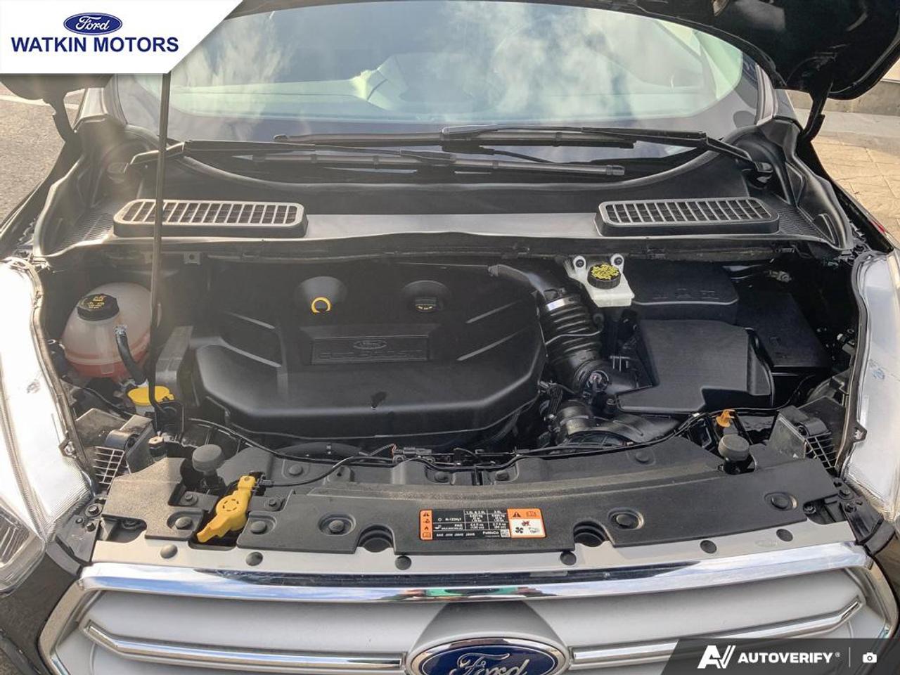 2018 Ford Escape 4WD SEL AWD 2.0L Photo12