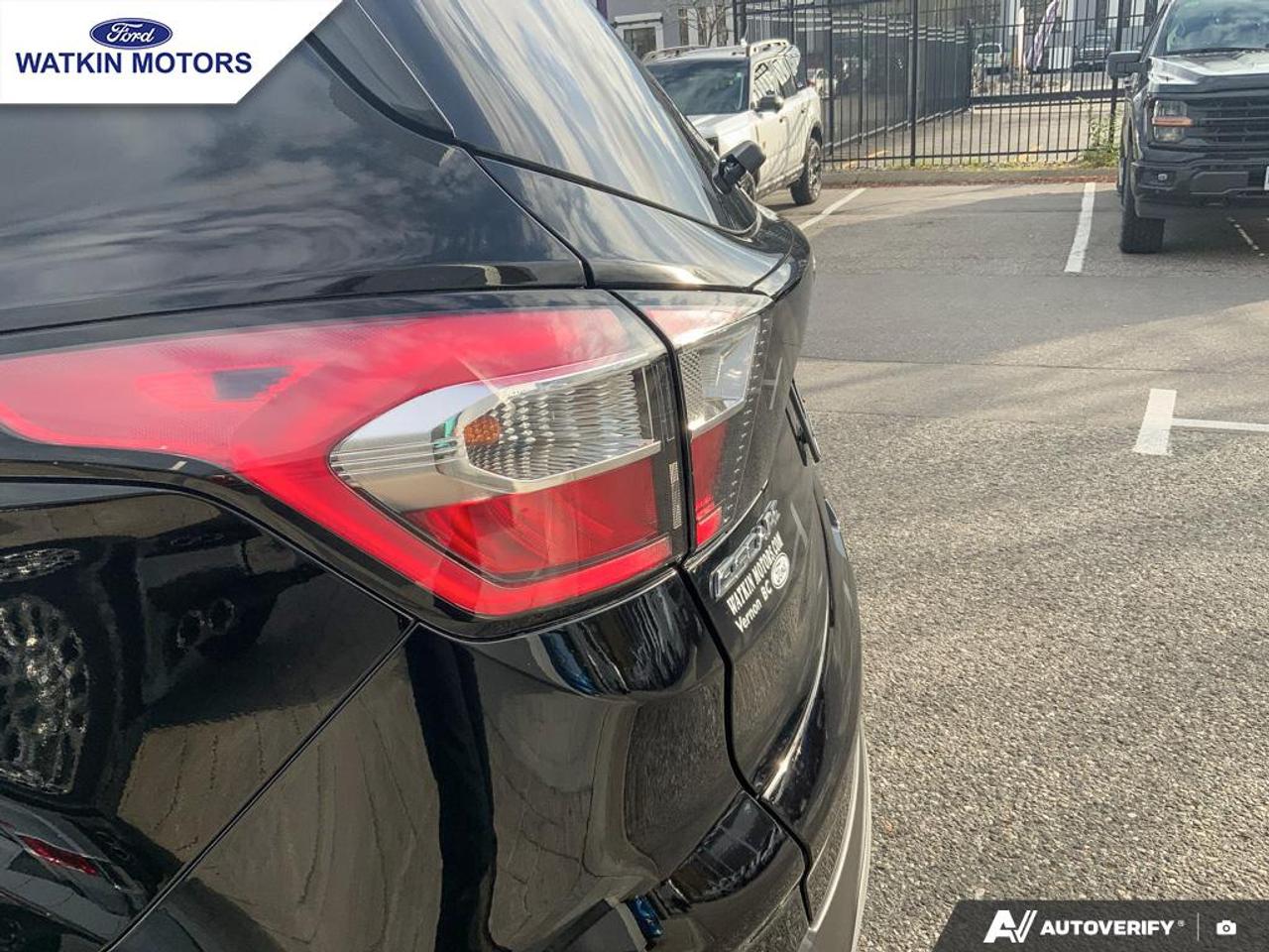 2018 Ford Escape 4WD SEL AWD 2.0L Photo13
