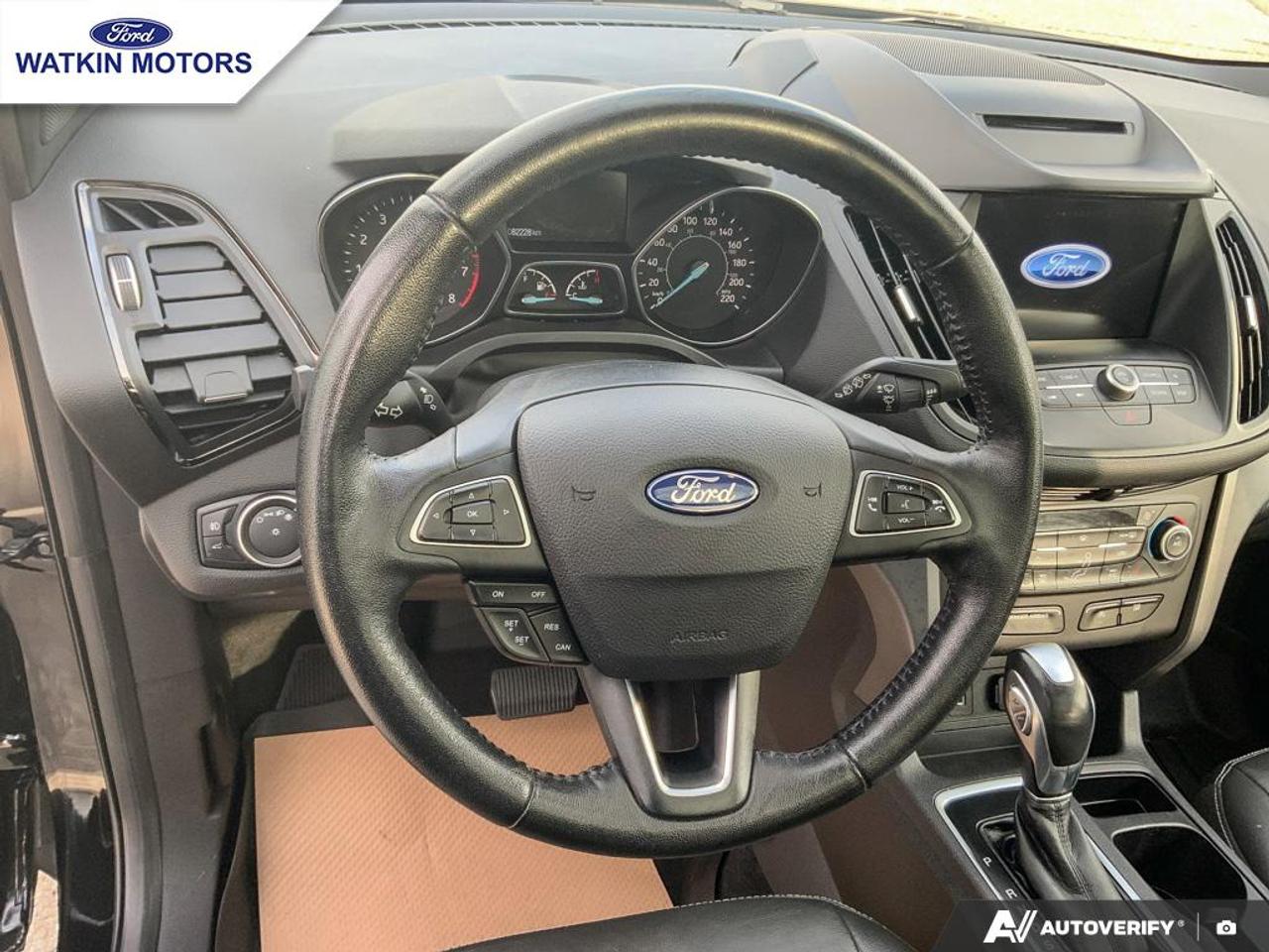 2018 Ford Escape 4WD SEL AWD 2.0L Photo16
