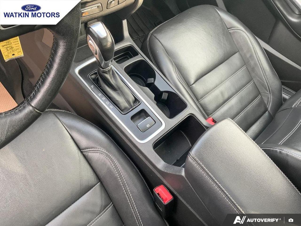 2018 Ford Escape 4WD SEL AWD 2.0L Photo20