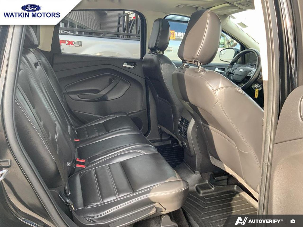 2018 Ford Escape 4WD SEL AWD 2.0L Photo25