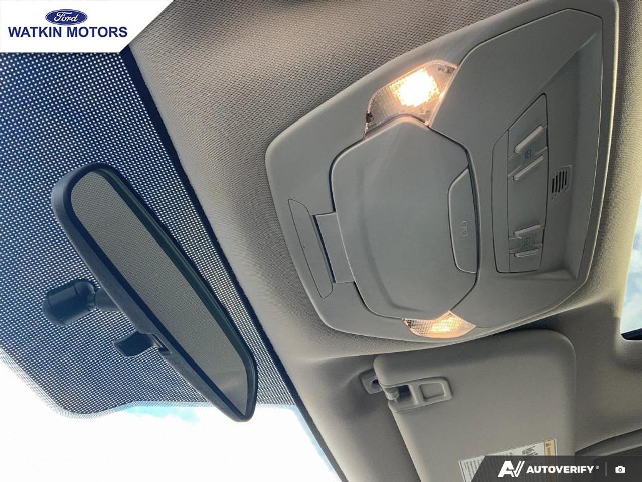 2018 Ford Escape 4WD SEL AWD 2.0L Photo23