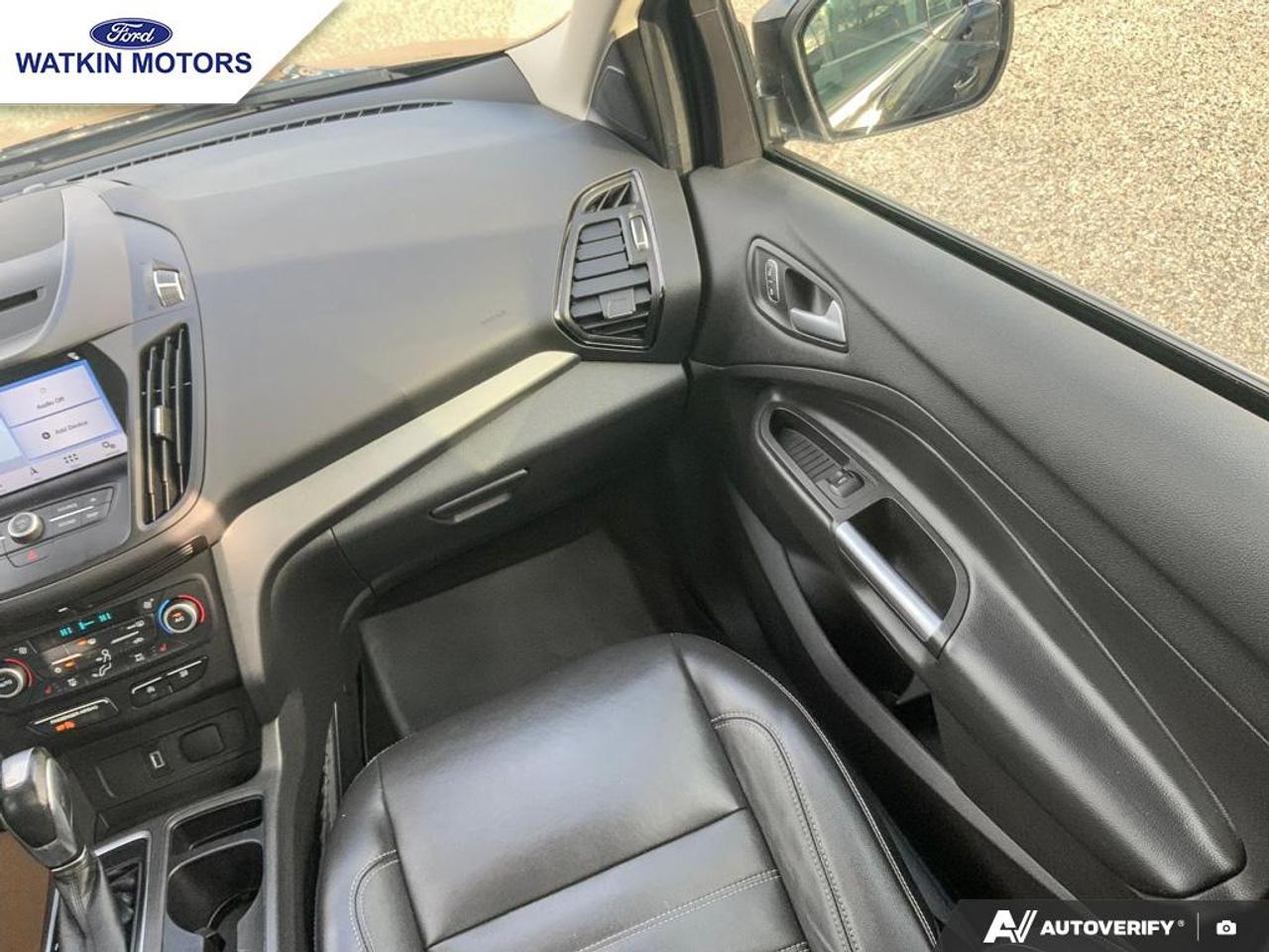 2018 Ford Escape 4WD SEL AWD 2.0L Photo27