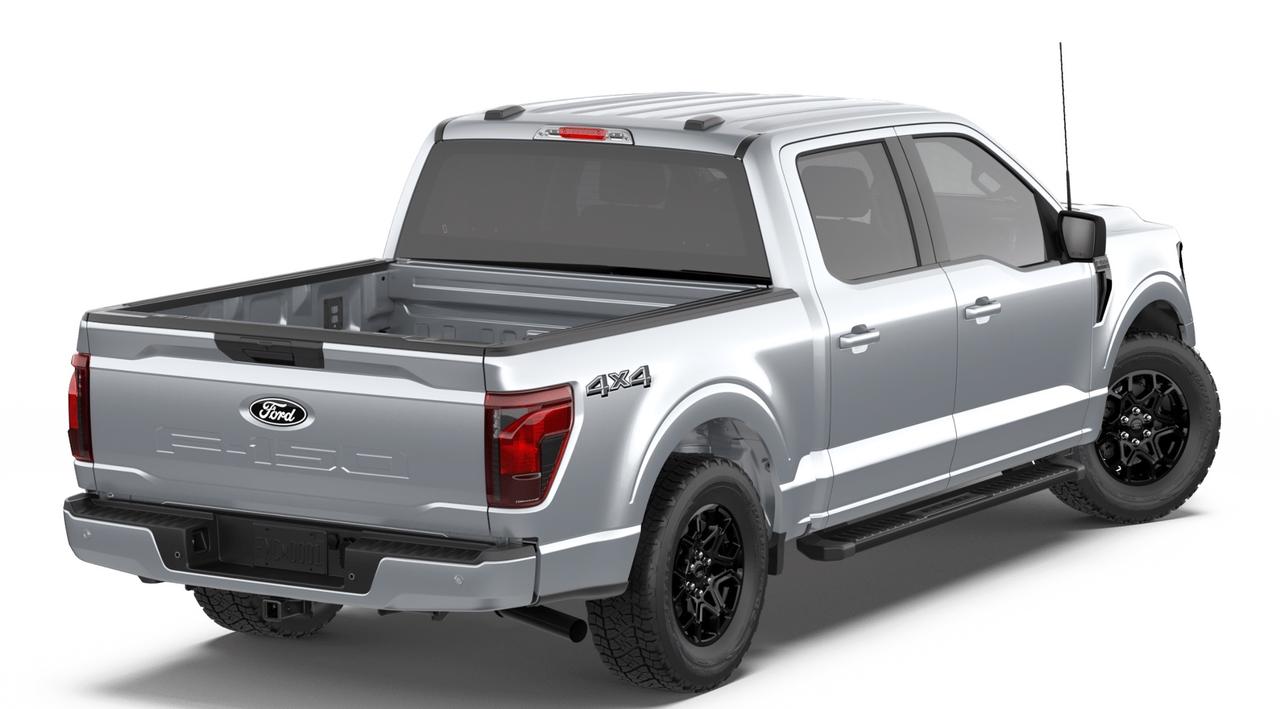 2026 Ford F-150 XLT 4WD SuperCrew 5.5' Box Photo2
