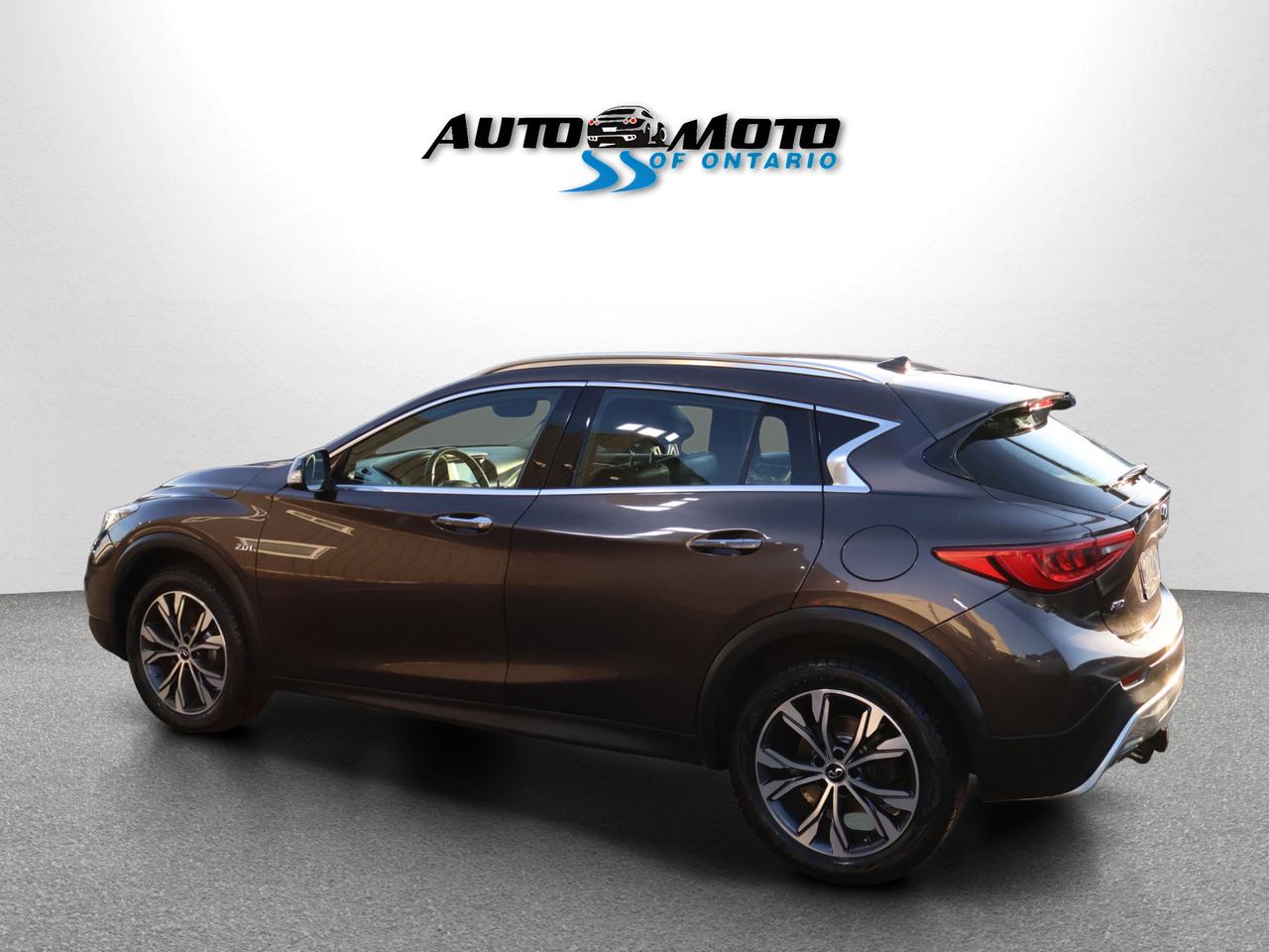2017 Infiniti QX30