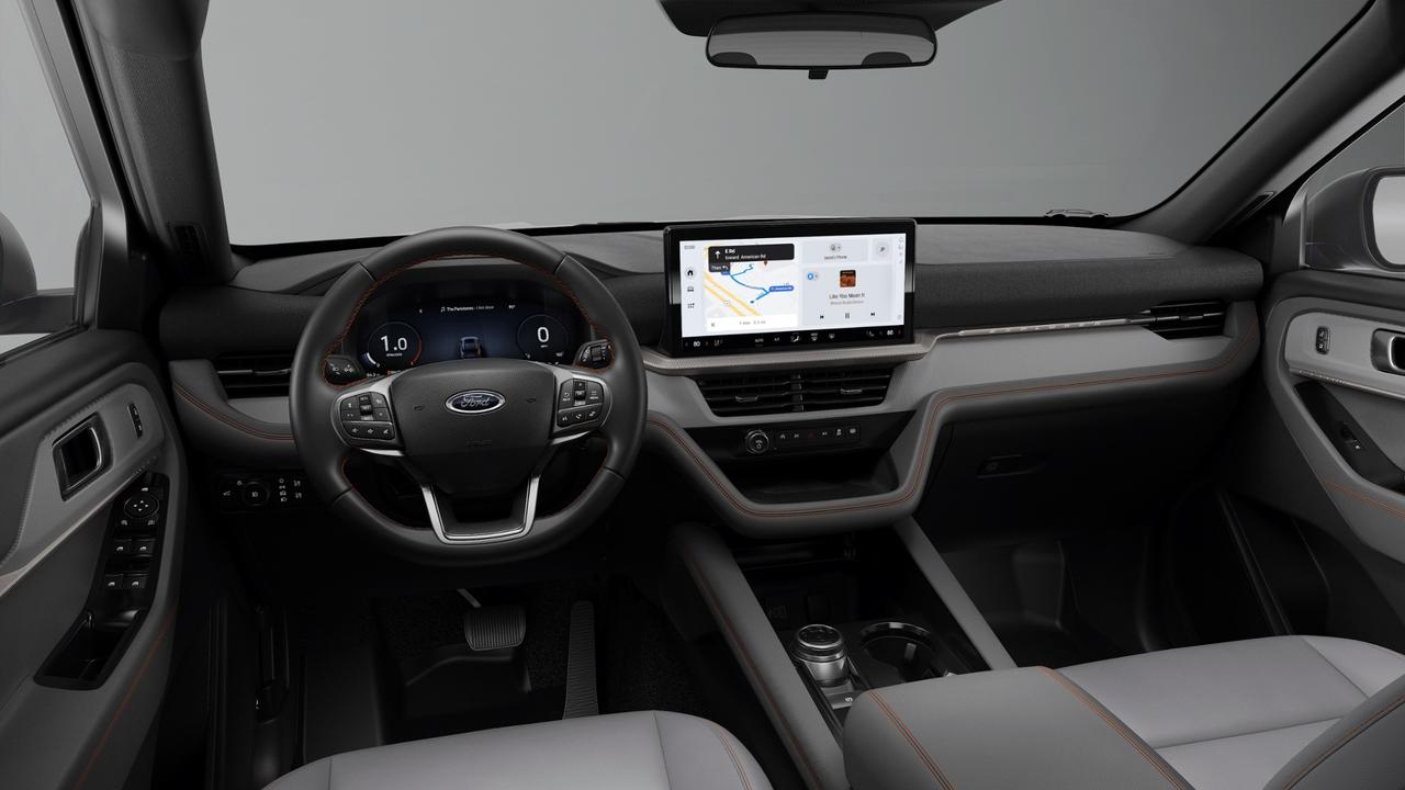 2027 Ford Explorer Active w/200A Pkg Photo5