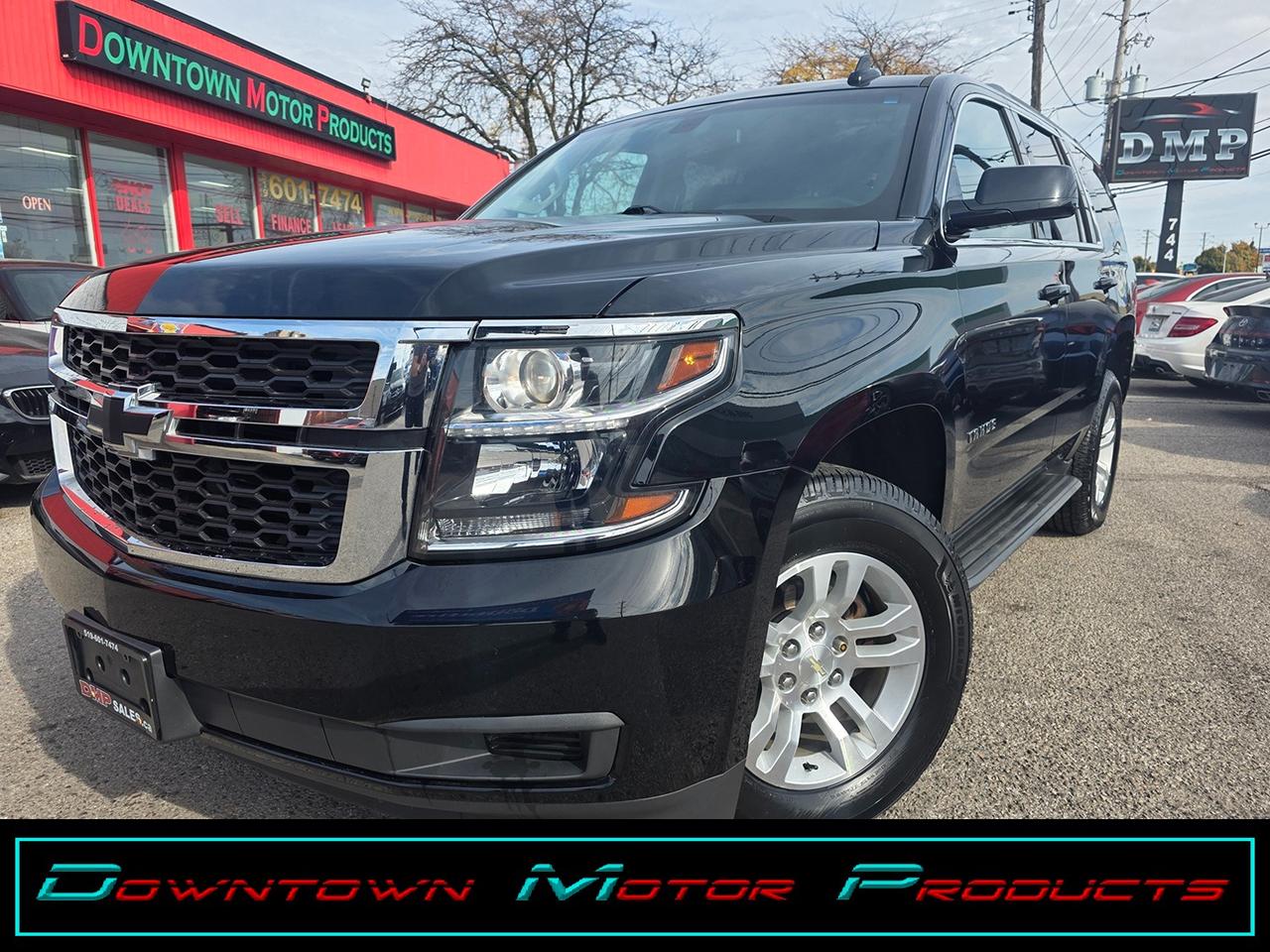 2017 Chevrolet Tahoe 4WD Photo0