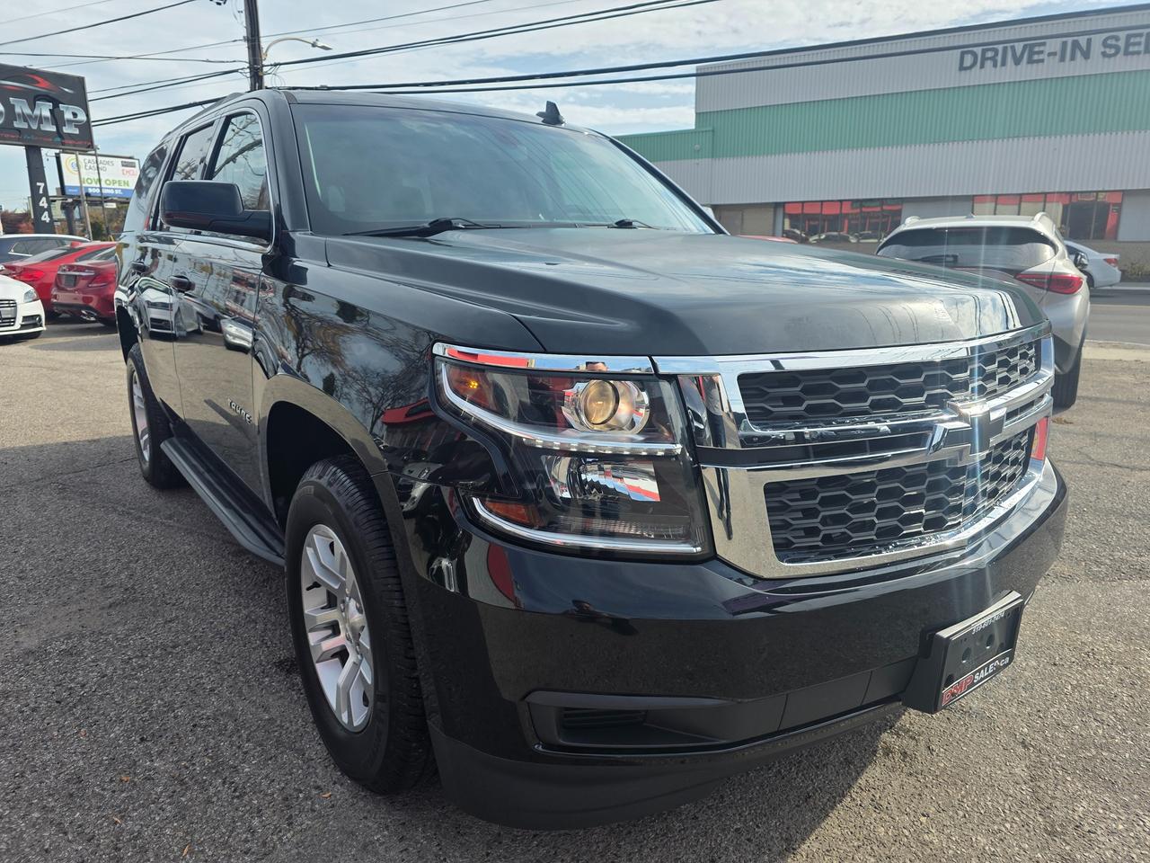 2017 Chevrolet Tahoe 4WD Photo
