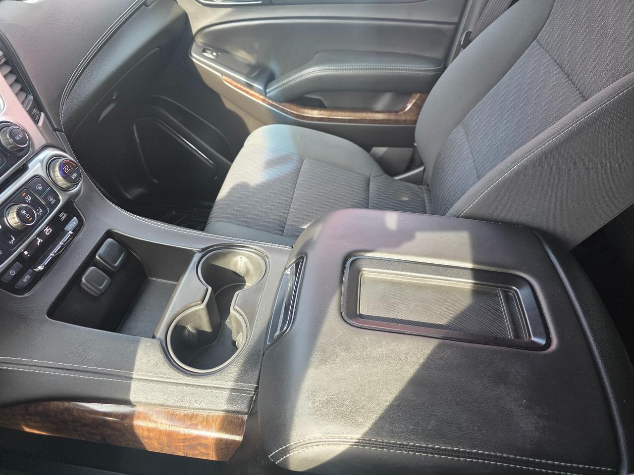 2017 Chevrolet Tahoe 4WD Photo