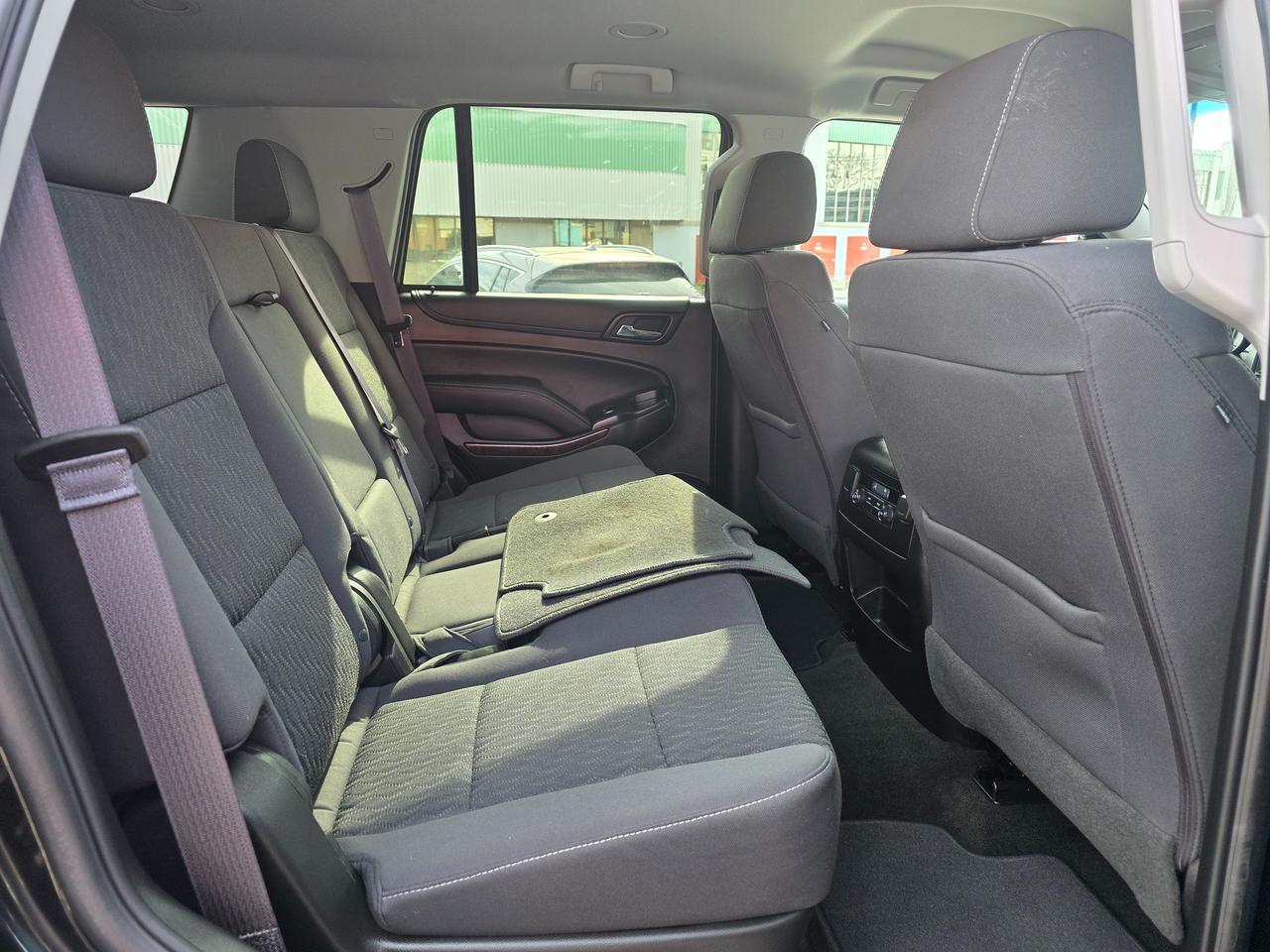 2017 Chevrolet Tahoe 4WD Photo