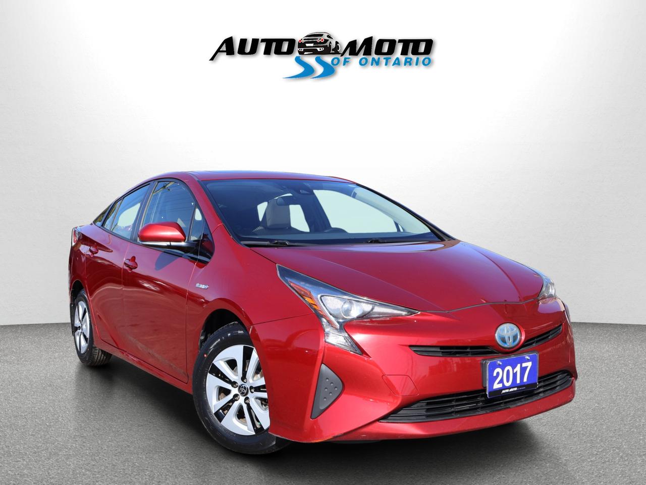 2017 Toyota Prius TECHNOLOGY CERTIFIED *1 OWNER*2ND WINTER* CAMERA NAV BLUETOOTH HEATED SEATS CRUISE - Photo #1