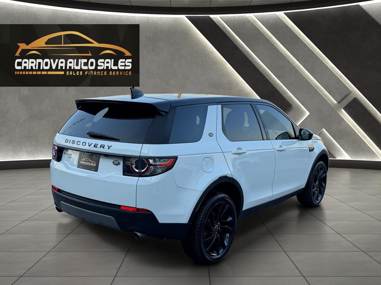2017 Land Rover Discovery Sport 4WD HSE+7 Passenger+ApplePlay+COOLED Leather+Roof Photo