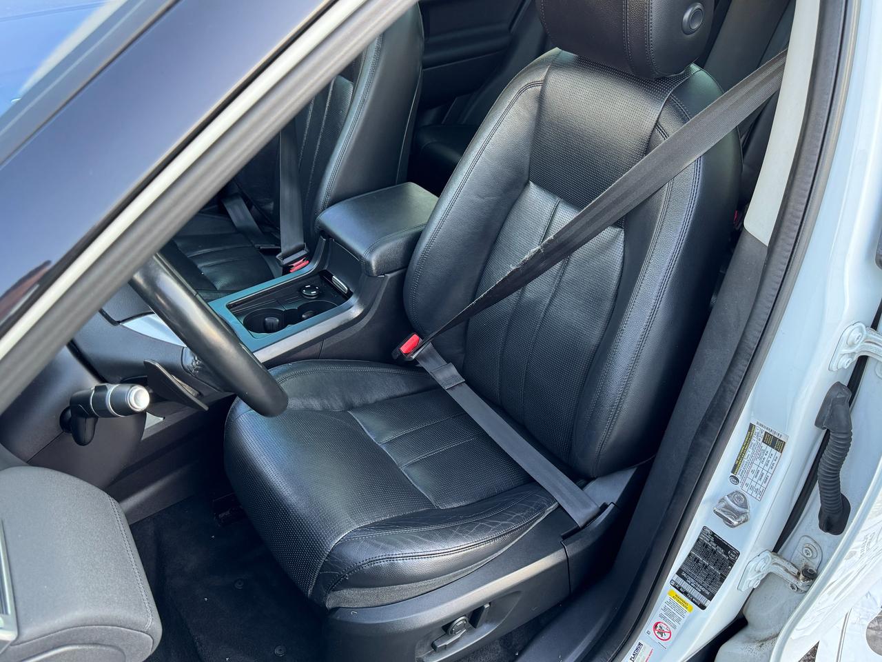 2017 Land Rover Discovery Sport 4WD HSE+7 Passenger+ApplePlay+COOLED Leather+Roof Photo