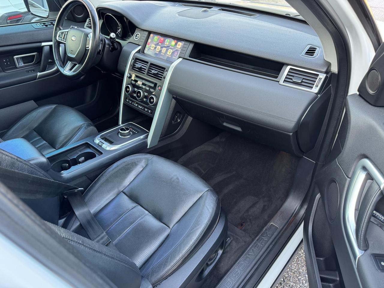 2017 Land Rover Discovery Sport 4WD HSE+7 Passenger+ApplePlay+COOLED Leather+Roof Photo