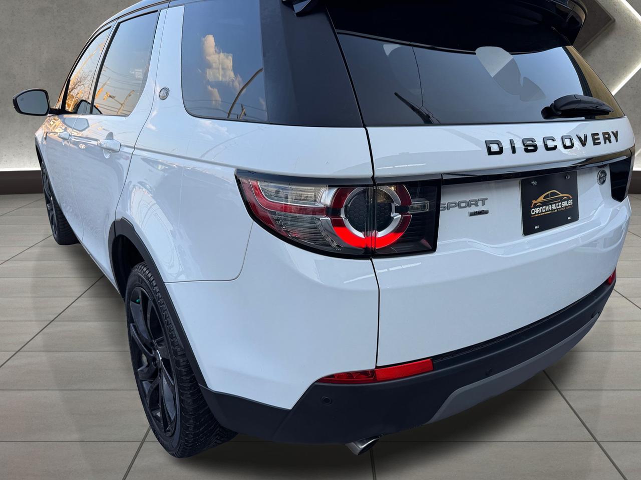 2017 Land Rover Discovery Sport 4WD HSE+7 Passenger+ApplePlay+COOLED Leather+Roof Photo