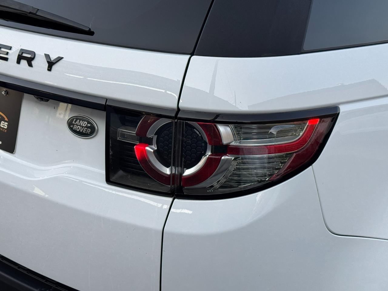 2017 Land Rover Discovery Sport 4WD HSE+7 Passenger+ApplePlay+COOLED Leather+Roof Photo