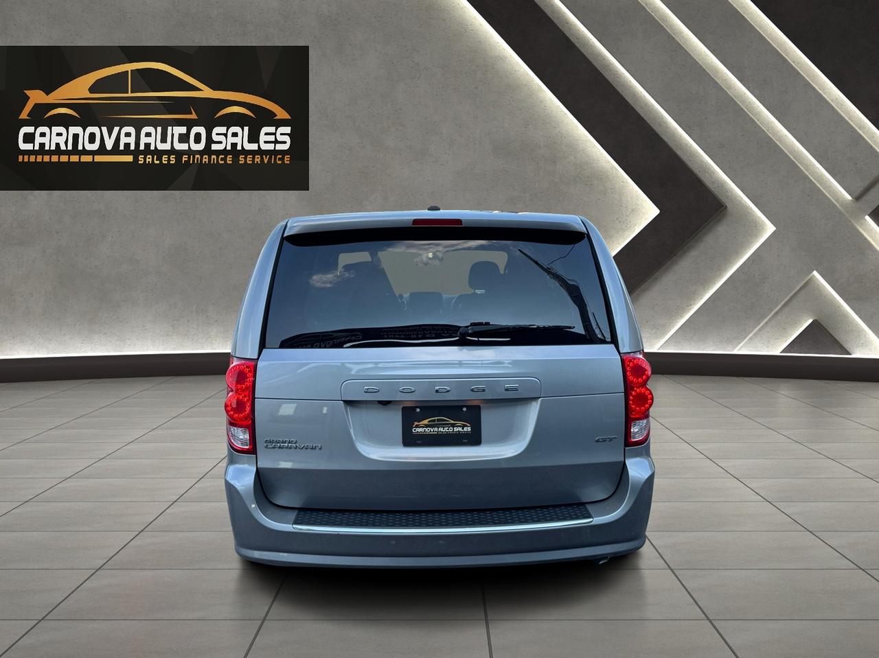 2017 Dodge Grand Caravan GT+StowNGo+DVD+Leather+CLEAN CARFAX Photo