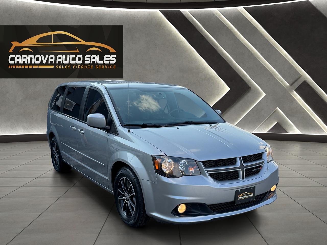 2017 Dodge Grand Caravan GT+StowNGo+DVD+Leather+CLEAN CARFAX Photo
