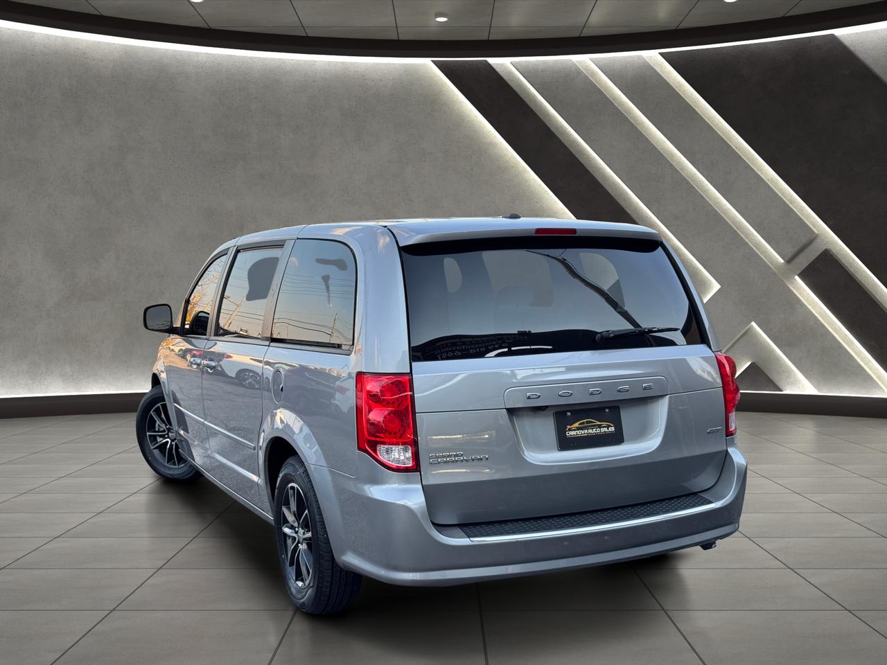 2017 Dodge Grand Caravan GT+StowNGo+DVD+Leather+CLEAN CARFAX Photo