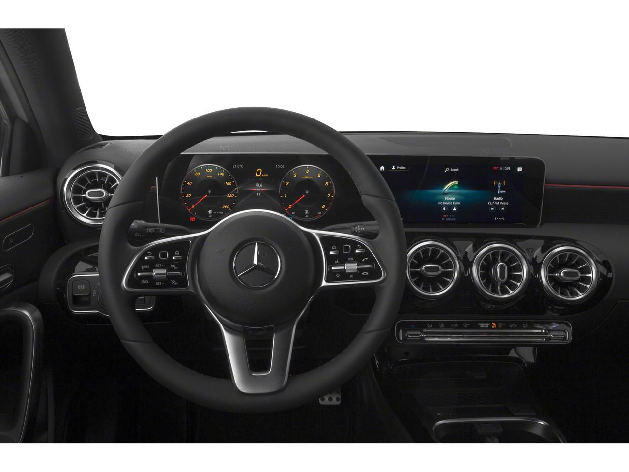 2019 Mercedes-Benz A250 A 250 4MATIC Hatch Photo3
