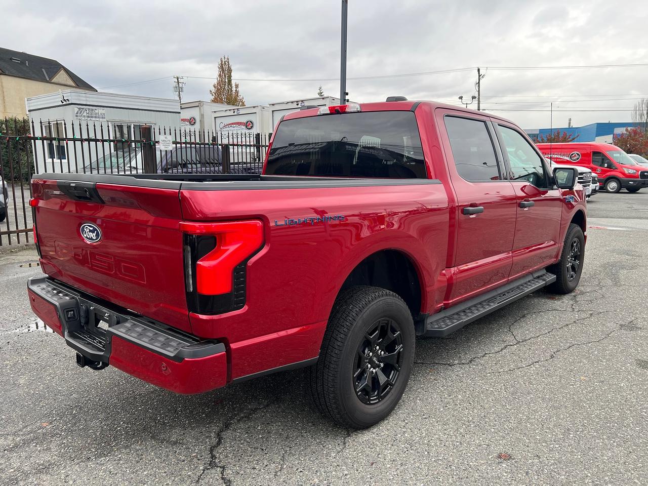 2025 Ford F-150 Lightning XLT Photo