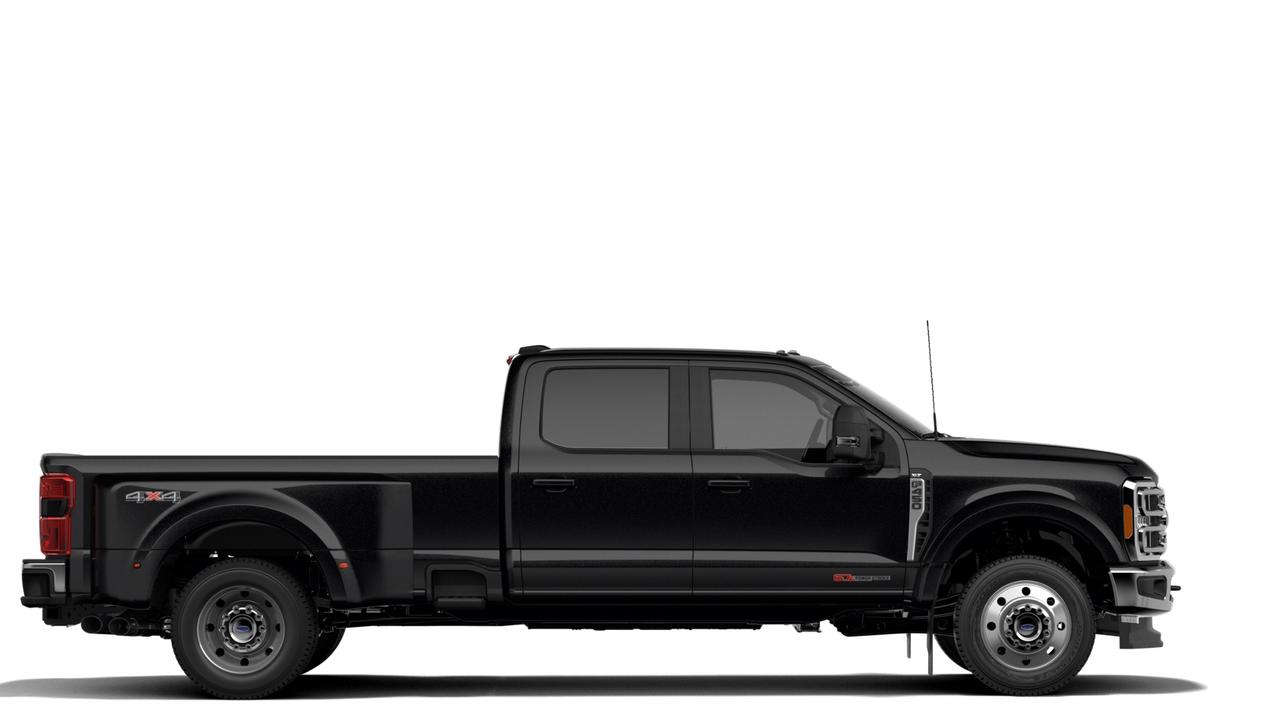 2027 Ford F-450 Super Duty DRW XLT 4WD Crew Cab 8' Box 673A Photo4