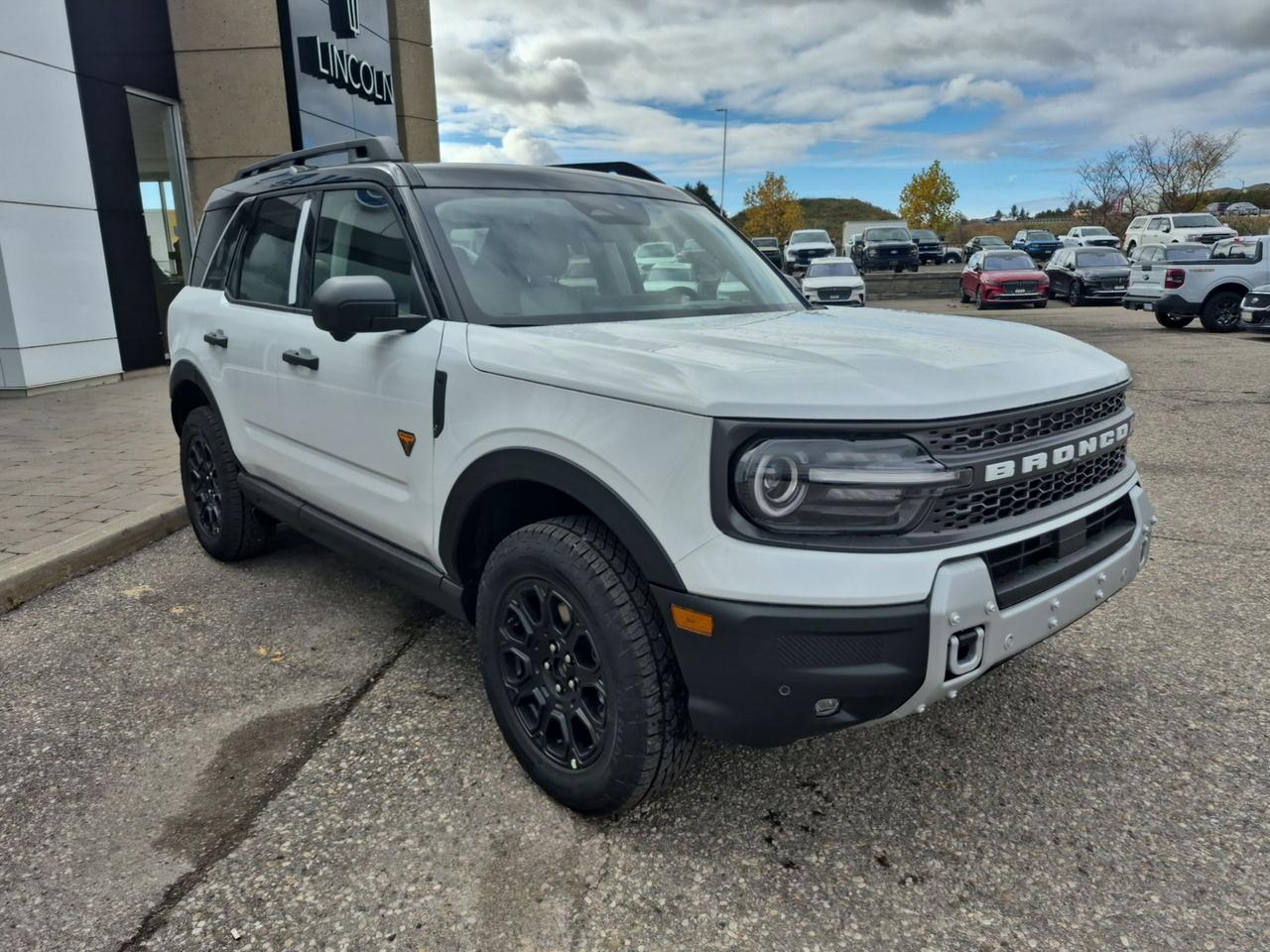 2026 Ford Bronco Sport Badlands 4x4 Photo2