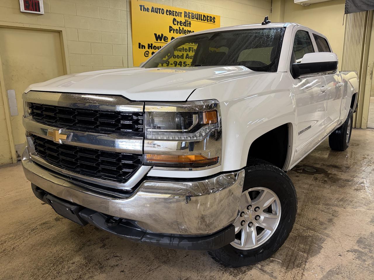 2018 Chevrolet Silverado 1500 LT - Photo #1