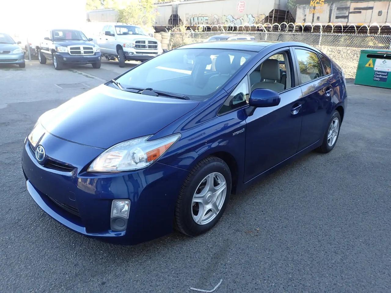 Gray 2010 Toyota Prius Hatchback Continuously Variable Transmission