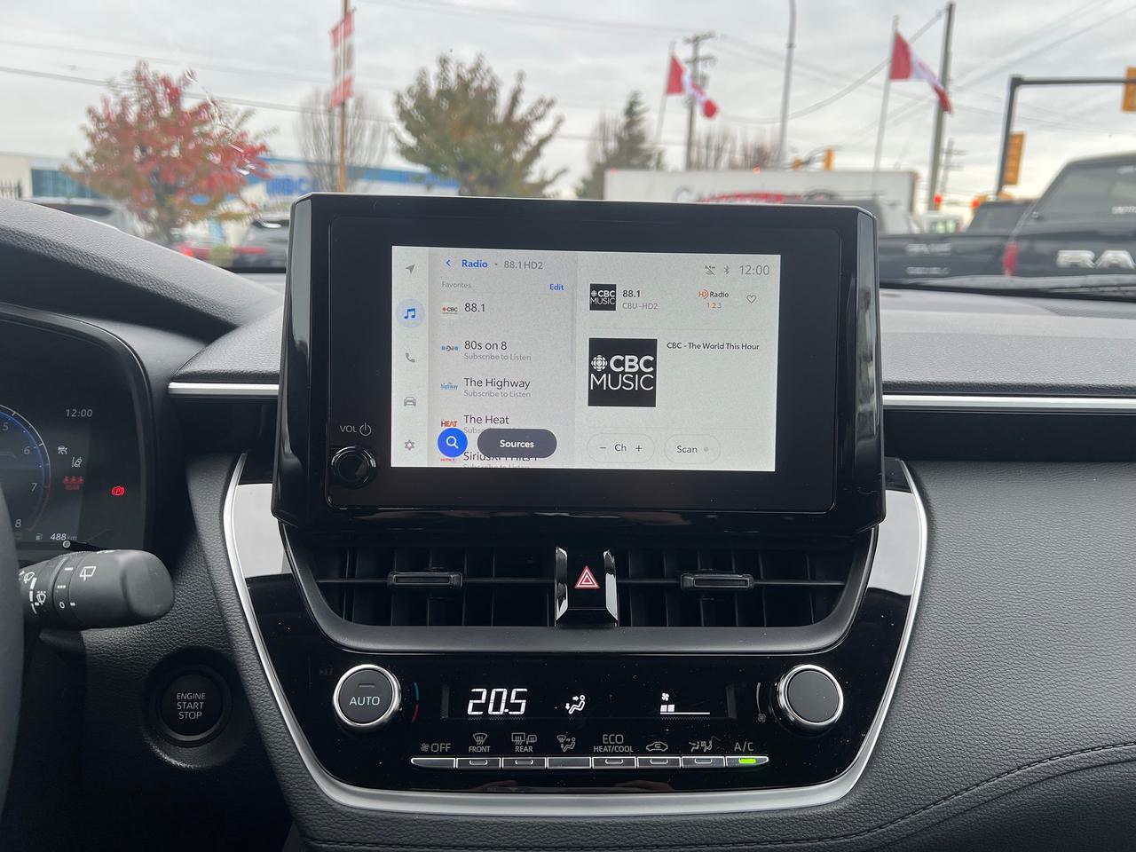 2026 Toyota Corolla Cross LE AWD Photo