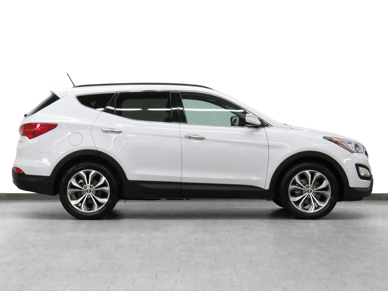 2015 Hyundai Santa Fe Sport LIMITED AWD | Nav | Pano roof | Leather | BSM