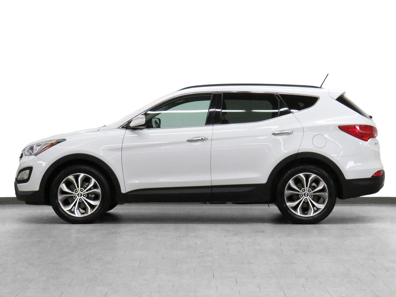 2015 Hyundai Santa Fe Sport LIMITED AWD | Nav | Pano roof | Leather | BSM
