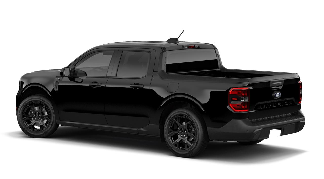 2026 Ford Maverick XLT AWD SuperCrew Photo1