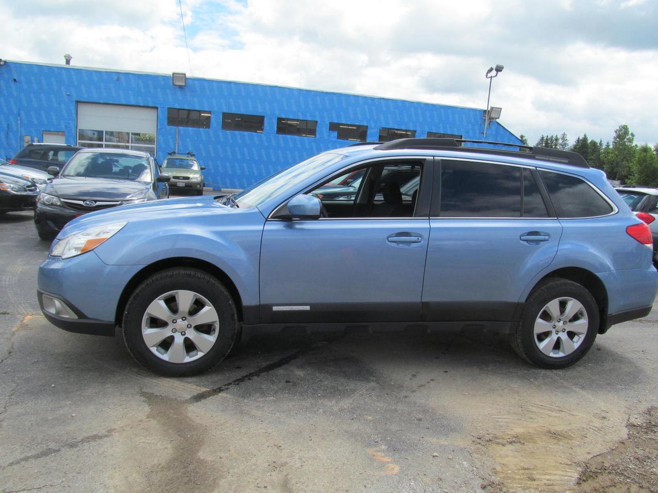 2010 Subaru Outback UNKNOWN Photo