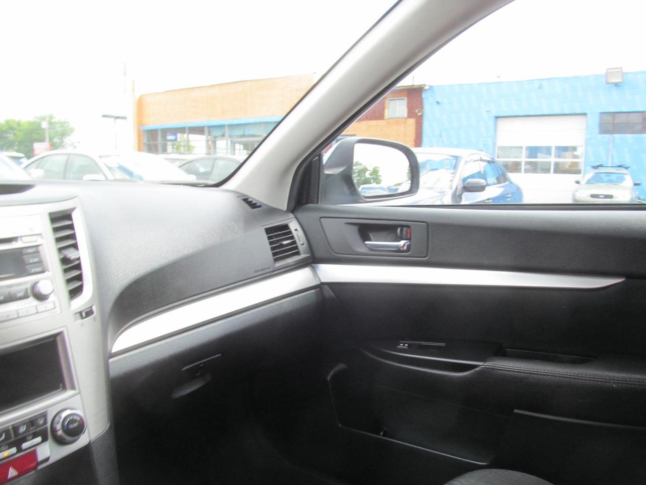 2010 Subaru Outback UNKNOWN Photo