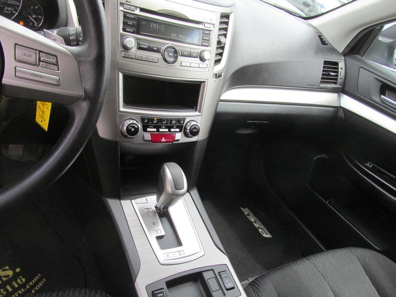 2010 Subaru Outback UNKNOWN Photo